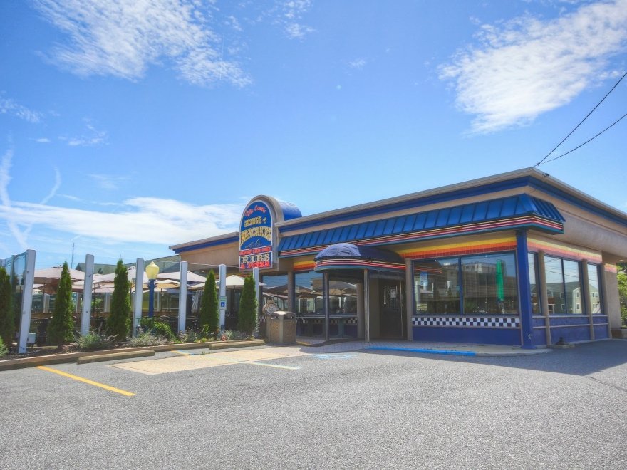 Little House of Pancakes, Ribs and Pizza Little House of Pancakes, Ribs and Pizza