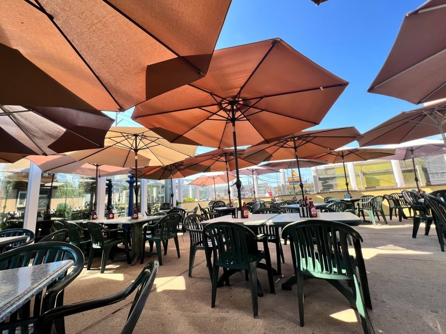 Little House of Pancakes, Ribs and Pizza Little House of Pancakes, Ribs and Pizza