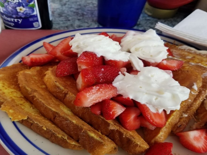 Little House of Pancakes, Ribs and Pizza Little House of Pancakes, Ribs and Pizza