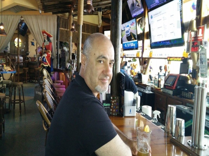 Dead Freddies Island Grill Dead Freddies Island Grill