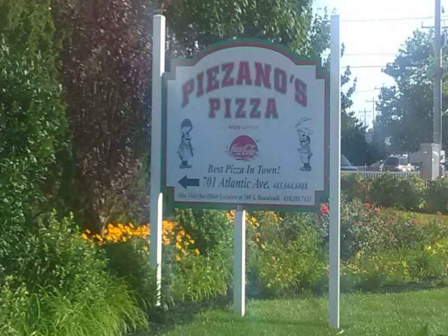 Piezanos Pizza Piezanos Pizza