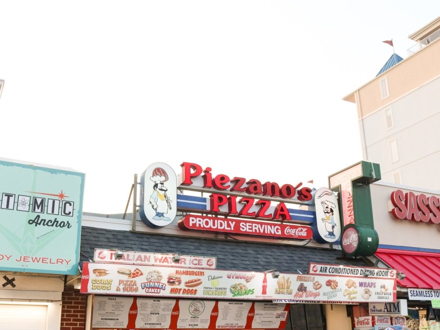 Piezanos Pizza Piezanos Pizza