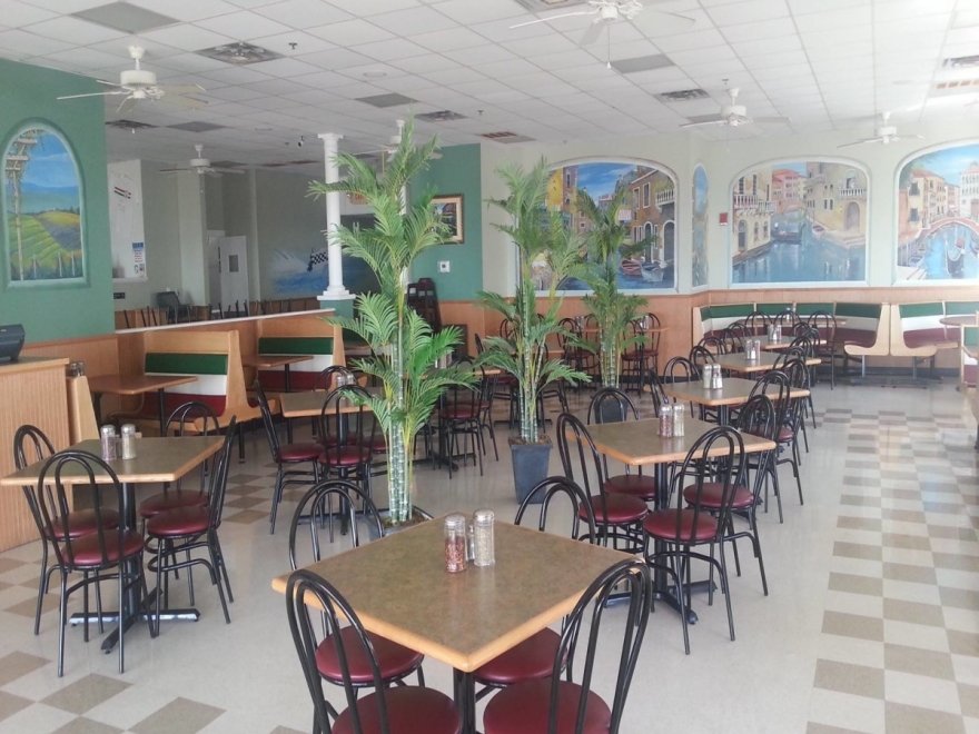 Piezanos Pizza Piezanos Pizza