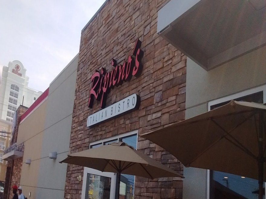 Ripieno's Italian Restaurant Ripieno's Italian Restaurant
